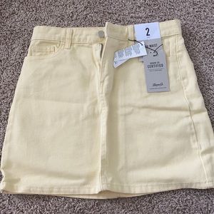 Light yellow Jean skirt